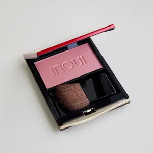 インウイ チーク 01