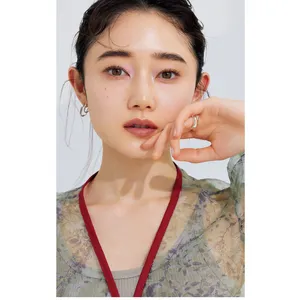 偏光ラメの洗練度合いを上げるには、ブラウン！