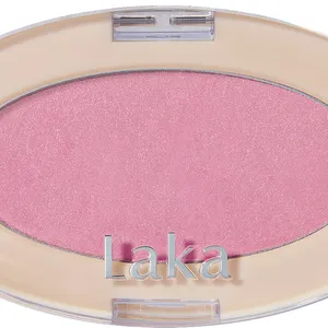 鈴木えみ ベースメイク AI肌 Laka ドリームビームハイライター 02 