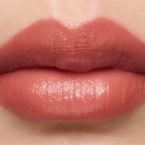 マキアベストコスメ2025下半期 3位 RMK　ベルベットシーン リップカラー 04をイエベがスウォッチ