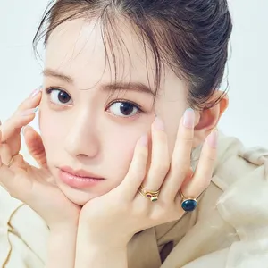 山本舞香　天然石リング×夏リングのベストバランス