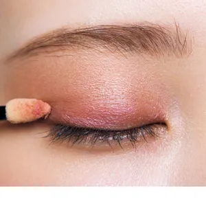 マキア　秋メイク　アイメイク　2025　元乃木坂46　与田祐希　やり方　2