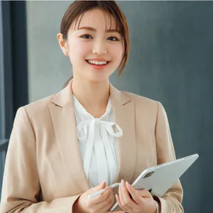 【春のオフィスメイク】「はじめまして」な日は、こんなメイクで PhotoGallery_1_17