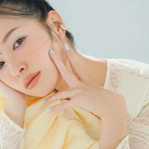 透け寒色×コーラルで春顔にスイッチ。笹本恭平さんが提案する今どき“盛り”メイク