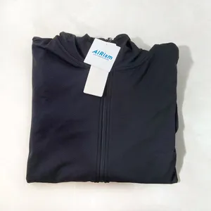 ユニクロ　エアリズムUVカットメッシュパーカ（長袖）