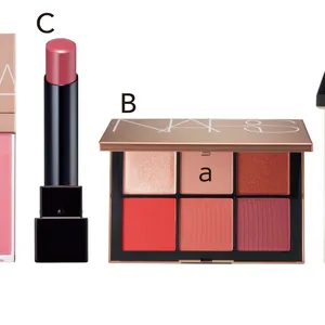 A シグニチャー カラー アイズ 116 ￥7700／SUQQU（5/13限定発売）　B アフターグロー チークパレット ￥8360／NARS JAPAN（6/10限定発売）　C ケイト リップモンスター 13 ￥1540（編集部調べ）／カネボウ化粧品（４/２３発売）　D アフターグロー リップシャイン 02475 ￥3630／NARS JAPAN（6/10限定発売）　E ルナソル ネイルポリッシュ EX23 ￥2200／カネボウ化粧品（５/２０限定発売）