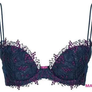 それ、下着で解決できます！ 薄着で気になる脇肉、大胸、お腹周りetc.