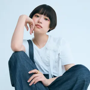 杉咲 花さん×中野明海さん。目尻のピンクでまなざしに花を咲かせるメイクHOWTO