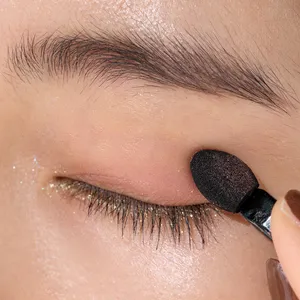 【奥二重メイク】トレンドアイシャドウを使ったメイクのやり方 GALLERY_1_6