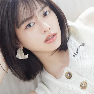 スッピン以上メイク未満の自然体な大人の女性って？ 河北メイクで山本舞香さんがナチュラルメイクにトライ！