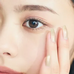 安斉星来さん　夏メイク　ピンクのワントーンメイク　HOW TO MAKE-UP②