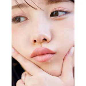 与田祐希　ある晴れた日、私はリップを持って旅に出る