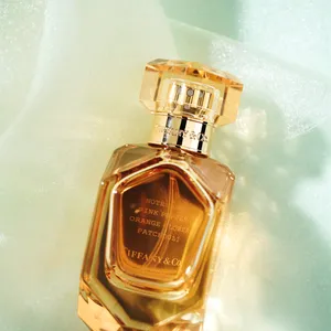 ティファニー、ティファニー ローズ ゴールド インテンス オードパルファムム、ティファニーの香水、ティファニーのおすすめギフト