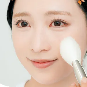 美肌にこだわる４人の「ベースメイクの全貌」大公開 PhotoGallery_1_82