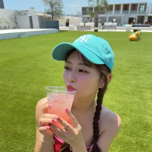 井口裕香さんオフショット