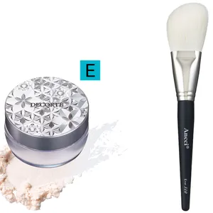 美肌にこだわる４人の「ベースメイクの全貌」大公開 PhotoGallery_1_83