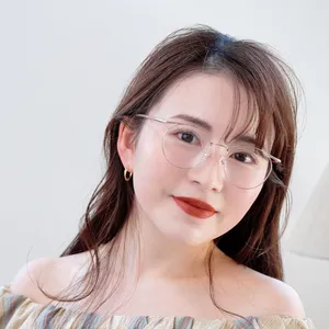 【メガネメイク】イガリメイク×JINSメガネでイメチェン！ GALLERY_1_9