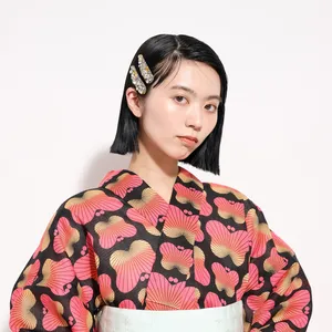 浴衣ヘアアレンジ ボブ サイドパート