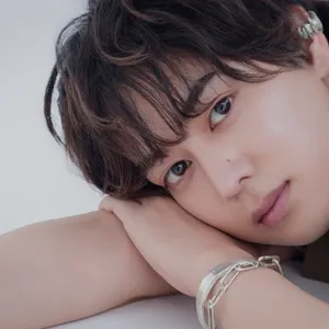 前田大輔 timelesz project タイプロ TAG SEARCH　寝そべり　顔寄り