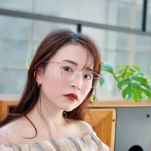 【メガネメイク】イガリメイク×JINSメガネでイメチェン！ GALLERY_1_11