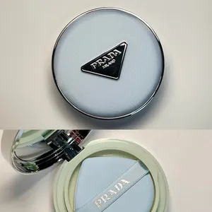 プラダ メッシュ クッション