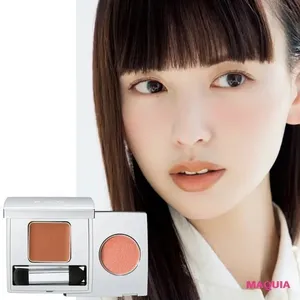 【おすすめアイシャドウの塗り方】「RMK ザ ベージュライブラリー アイシャドウデュオ」の透けベージュEye_鈴木えみさん