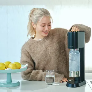 マキア　山本舞香　ヘルシー美活　美活　水　水美容　sodastream　炭酸水