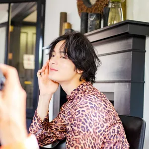 塩野瑛久さんが「エレガンス」キャンペーンモデルに就任！ 7色の秋新色リップ×7つのキスストーリーを公開