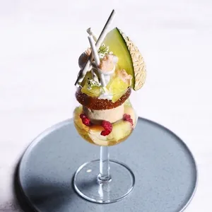 8/3まで期間限定！ 完全予約制「フルーツサロン」から贅沢メロンのフルコース