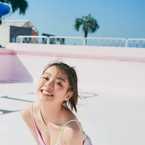 内田理央GALLERY_1_4