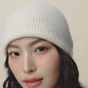 ユニクロ　UNIQLO　カーディガン　ブラウン　血色チーク　やり方