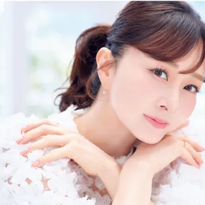 崩さない肌は“夜の仕込み”で決まる！ 毛穴&崩れに打ち勝つ石井美保さんの涼顔レシピ