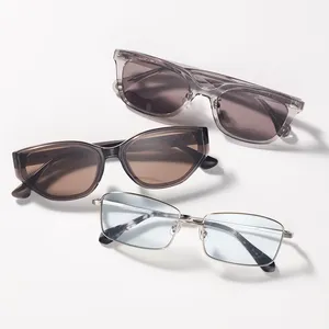 マキア　サングラス　おすすめ　選び方　Zoff　JINS　MAD JOURNEY　Y2K ウェリントン型