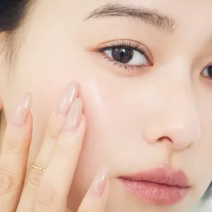 山本舞香さん　夏メイク　HOW TO MAKE-UP②