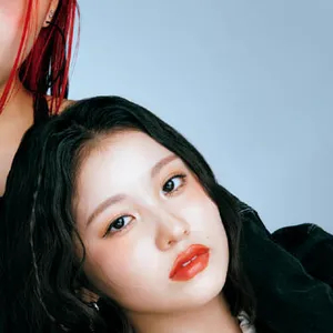 HANA KOHARU マキア 25年11月号 秋メイク