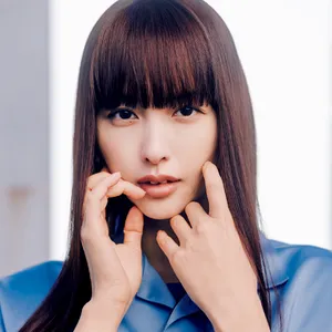 鈴木えみさんと「清潔感」。肌・髪・服・香り、心地よい暮らしが美しさをつくる