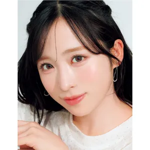 AKB48 小栗有以さんの絶対に崩れないアイドル肌レシピ。徹底的なトーンアップも必須ポイント