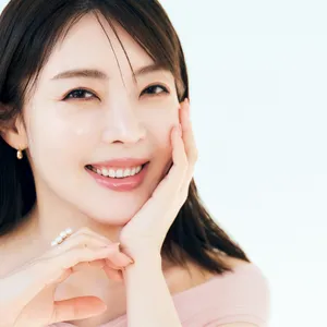 大野真理子さん、“パール肌”を育てる4〜10月の美肌プラン。カギは、ひと手間と思わない“脳管理”