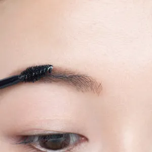 40代 アラフォー 眉毛 描き方 細眉 透明マスカラ