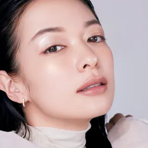 SUQQU　モノ ルック アイズ L-01 森絵梨佳