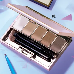 田中みな実のリピートコスメ メイクアップ編 ルナソル スタイリングアイゾーンコンパクトN 02