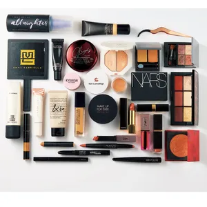 美容好きさんのポーチの中身GALLERY_1_2