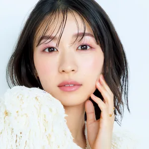 林 由香里が教える“美肌印象狙い”の春色アイレシピ PhotoGallery_1_18