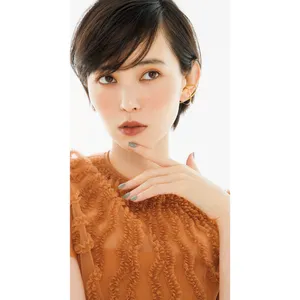 LOOK2 みずみずしく輝く ヌードFace