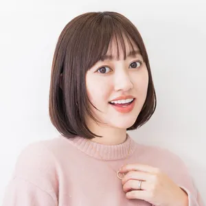 ストレートでおろすとふんわりした印象