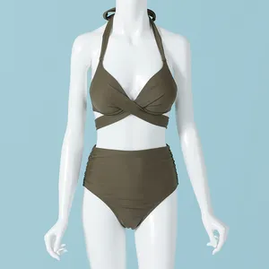 40代からの水着選び　バストの悩みをカバーする水着