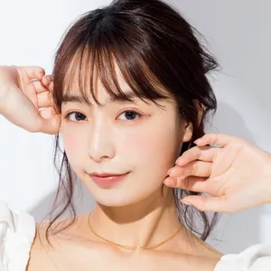 宇垣美里さんと見つけよう
＼2022最新／私をアゲるブライトニング＆UVGALLERY_1_6