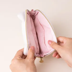 春の新作ポーチ ポール & ジョー マークス 猫ポーチ 内側