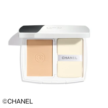 CHANEL(シャネル) エクラ プルミエ コンパクト BD21