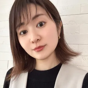 オペラ リップティントN 16シアーブラウンの試し塗り